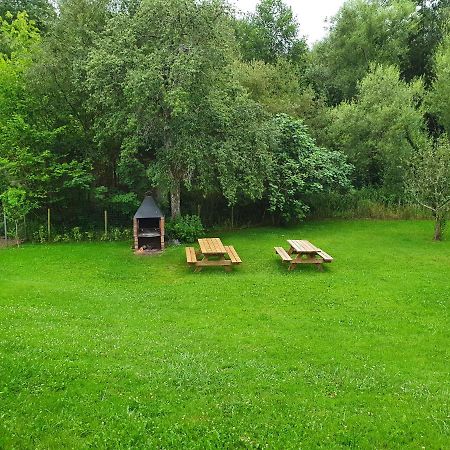 Alojamiento Con Jardin Y Barbacoa Onís Eksteriør billede