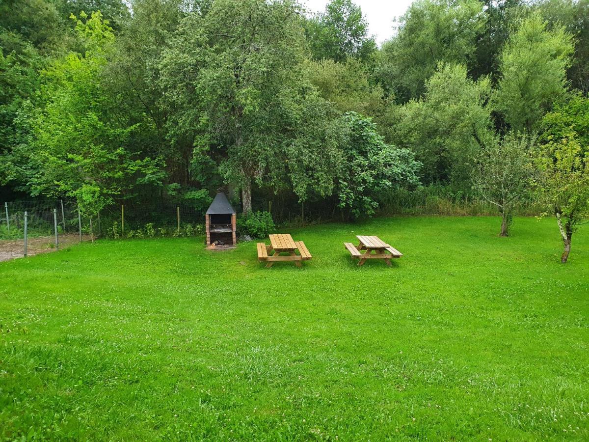 Alojamiento Con Jardin Y Barbacoa Onís Eksteriør billede